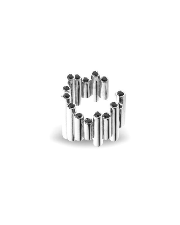 Noir Melody Earcuff